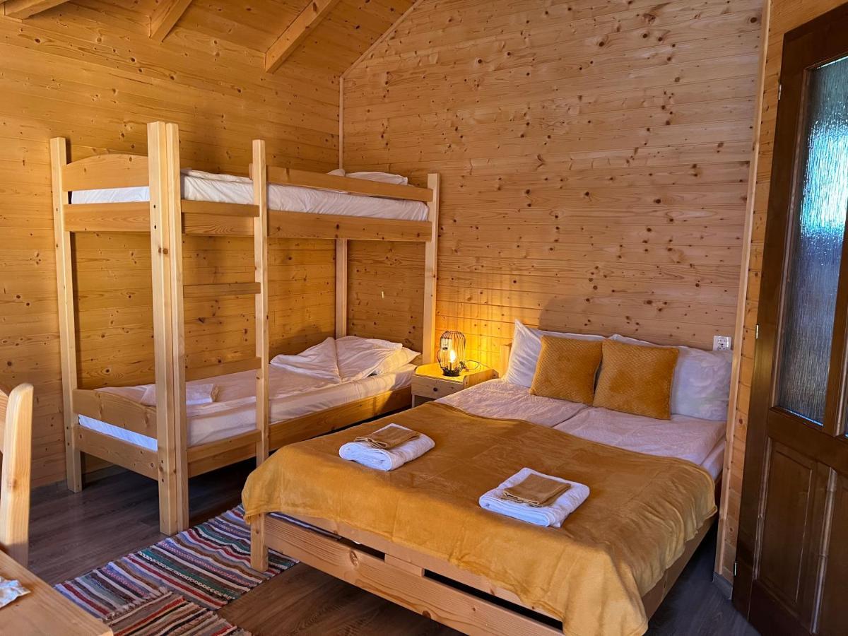 Riverside Woodhouses Praid Luaran gambar